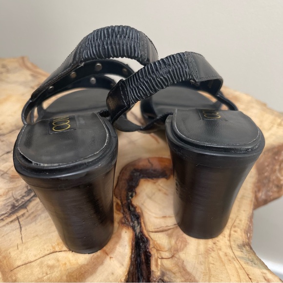 Connie Western Metal Florals Sandals - Picture 6 of 10